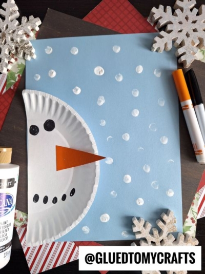 PAPER PLATE AND THUMBPRINT SNOWMAN CRAFT IDEA
