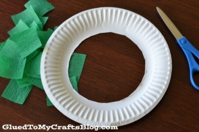 Paper Plate Christmas Wreath - Kid Craft Idea