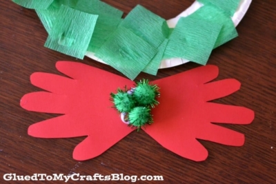 Paper Plate Christmas Wreath - Kid Craft Idea