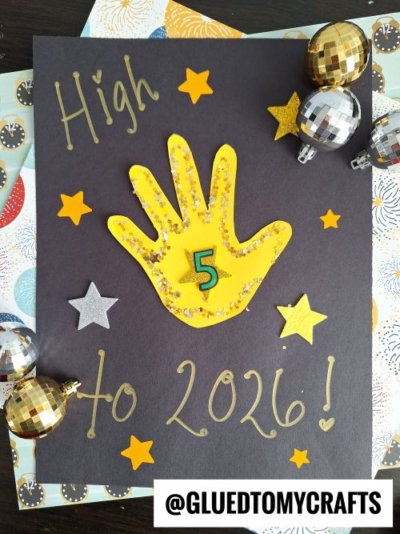 HANDPRINT HIGH FIVE TO 2026 KEEPSAKE IDEA