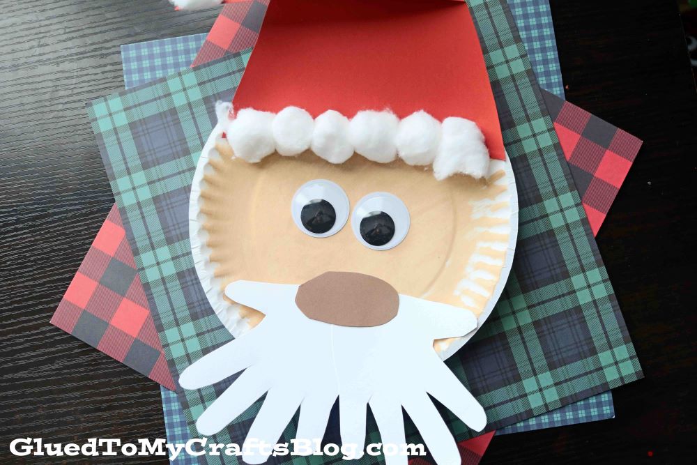 Paper Plate Santa w/Handprint Beard {Kid Craft}