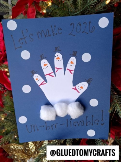 HANDPRINT SNOWMAN KEEPSAKE IDEA FOR A NEW YEAR