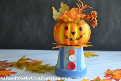 Terra Cotta Pot Scarecrow Craft