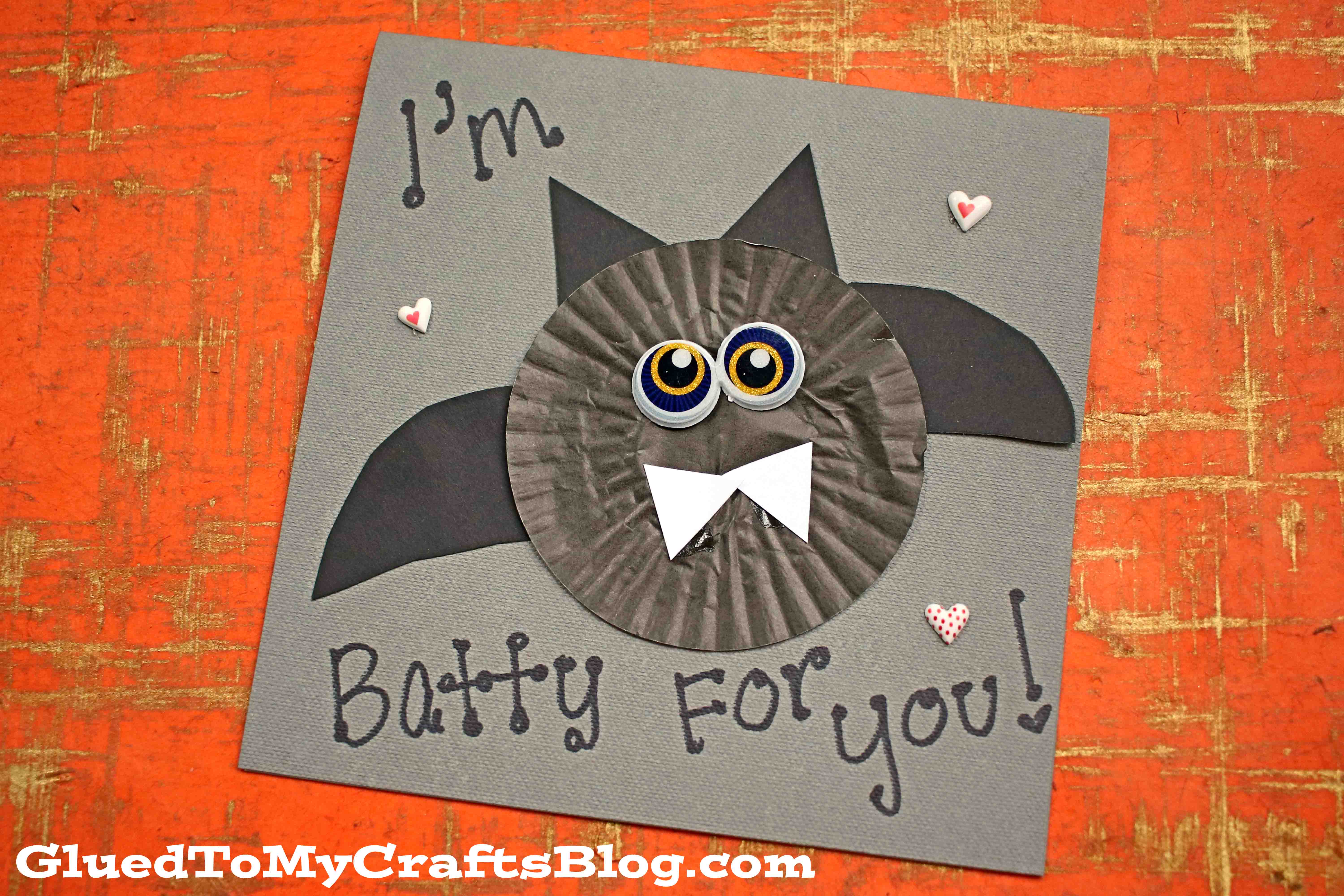 Cupcake Liner Bat Cards For Halloween