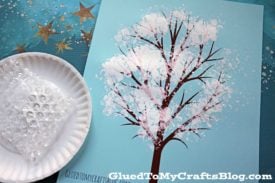 Bubble Wrap Snowy Tree Kid Craft w/free printable