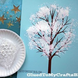Bubble Wrap Snowy Tree Kid Craft w/free printable