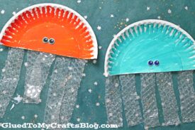Paper Plate Bubble Wrap Jelly Fish - Kid Craft