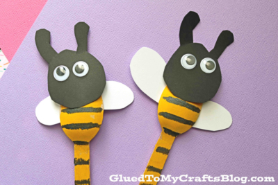 Wooden Spoon Bee Puppets - Boredom Buster Kid Craft Idea