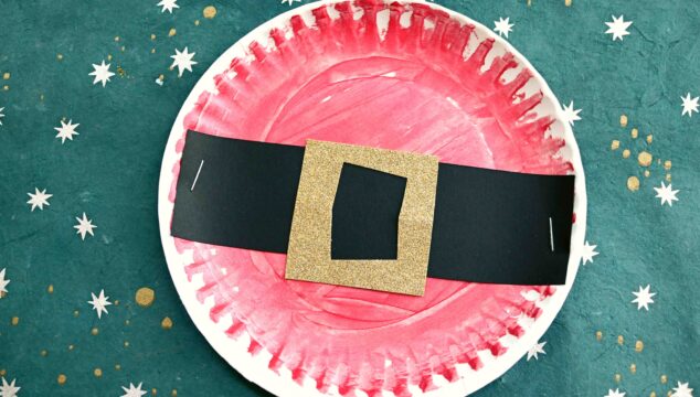 Painted Paper Plate Santa Belly - Kid Craft Idea For Christmas