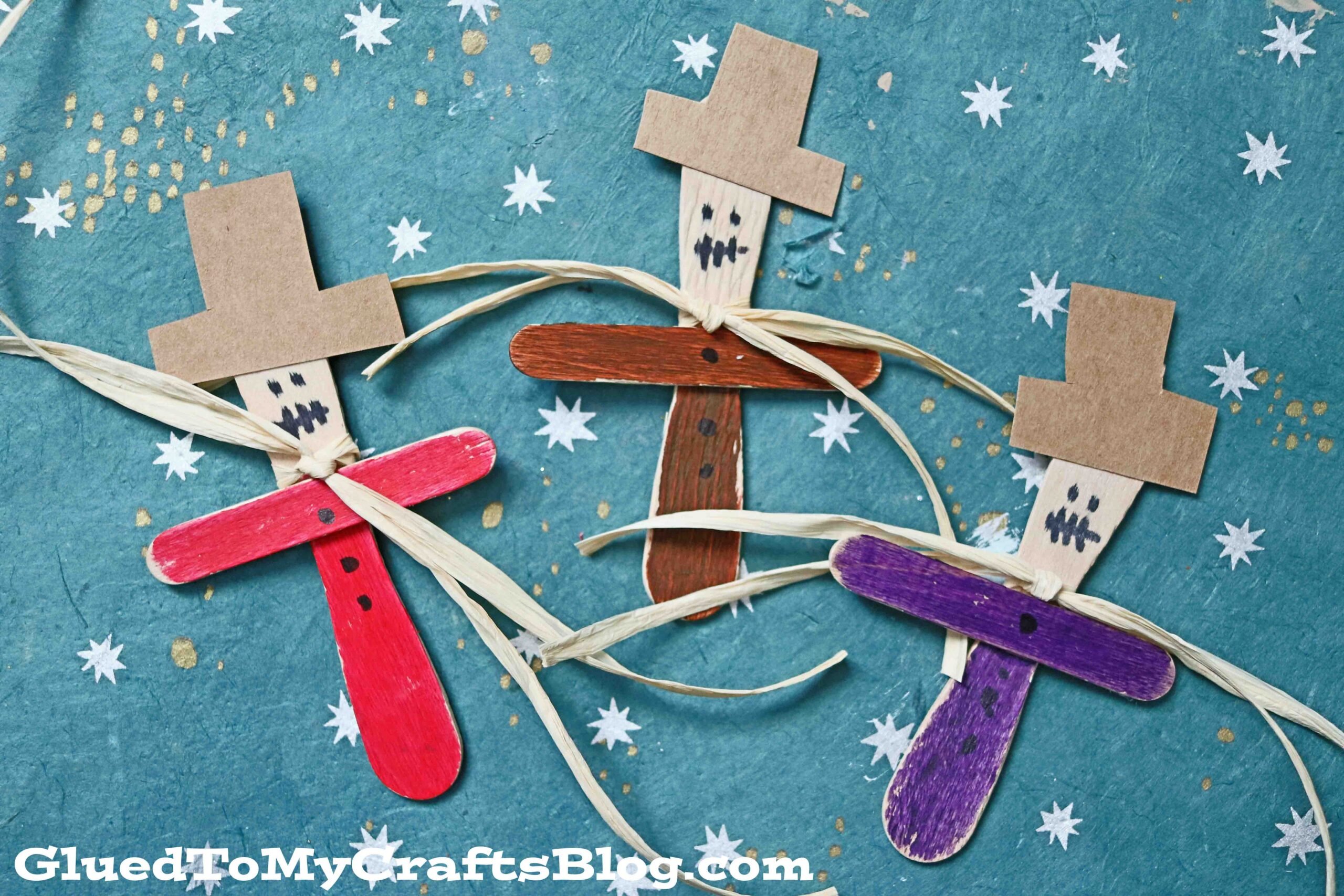 Scoop Stick Scarecrow Puppets - Kid Craft