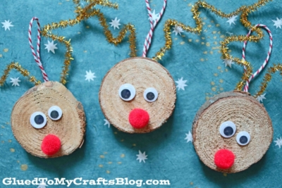 Wood Slice Reindeer Ornament