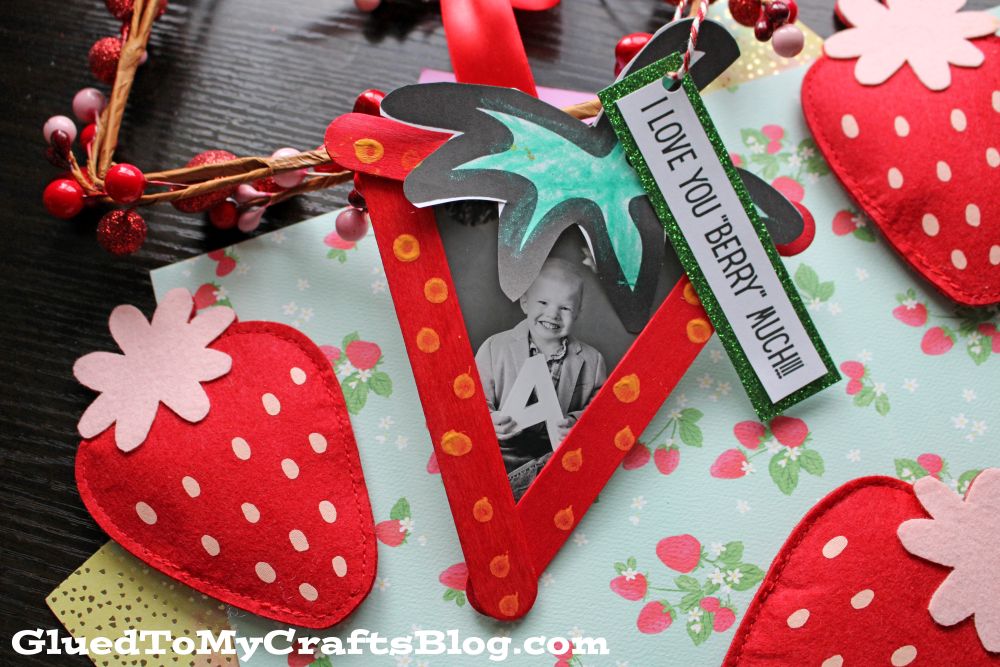 Popsicle Stick Strawberry Ornament - Easy Photo Craft for Kids
