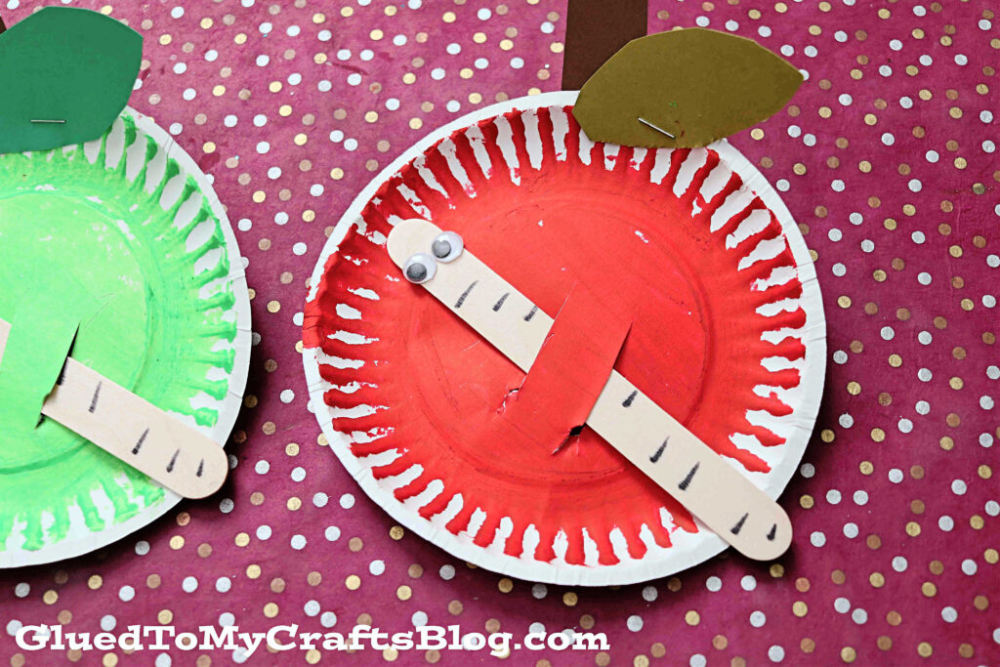 Paper Plate Apple w/Popsicle Stick Worm Craft