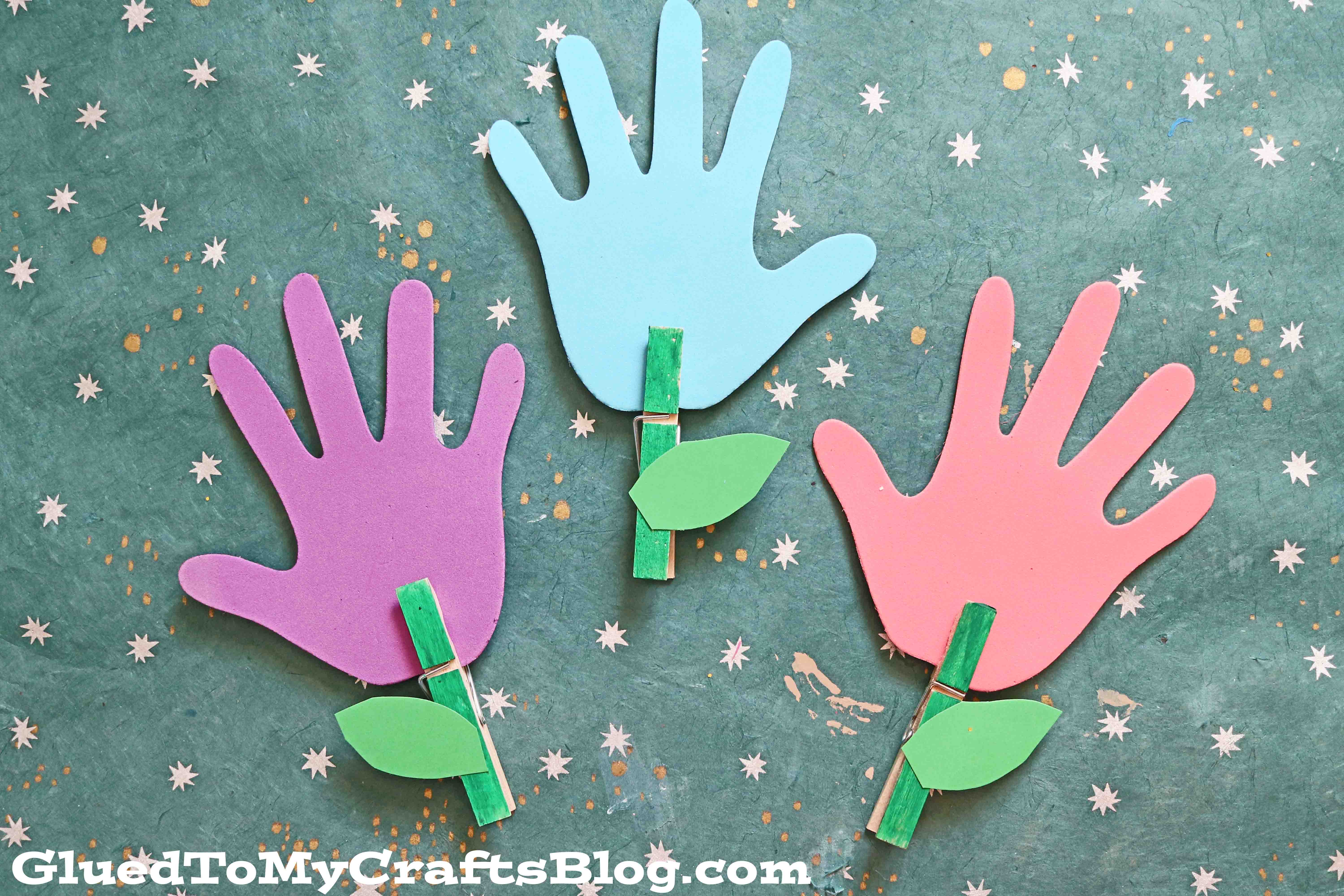 Clothespin Handprint Flowers - Kid Craft