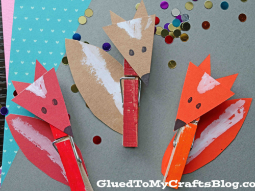 Wood Clothespin Fox Puppets - Kid Craft