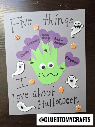 HANDPRINT FIVE THINGS I LOVE ABOUT HALLOWEEN