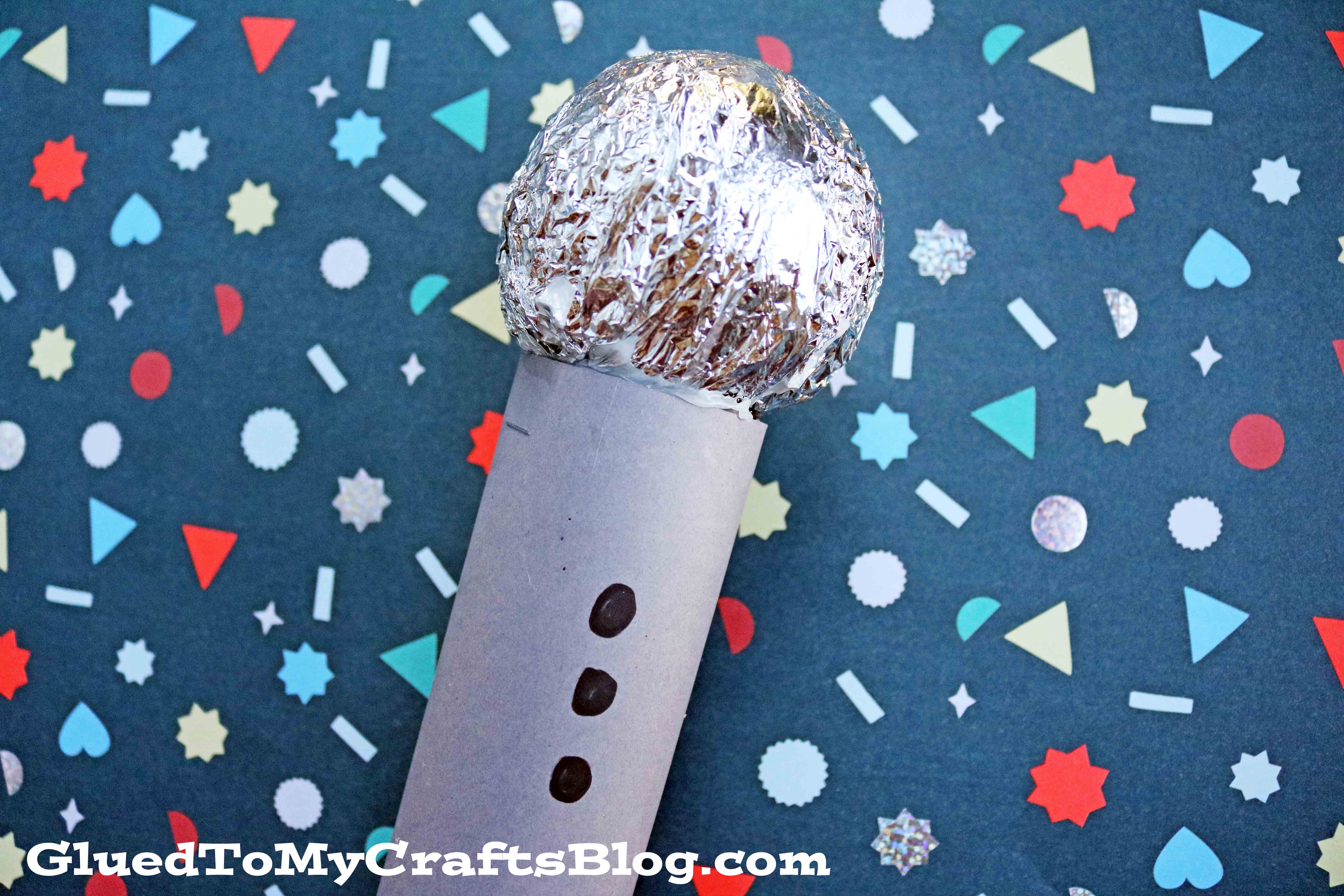 Microphone Craft Using Recycled Materials