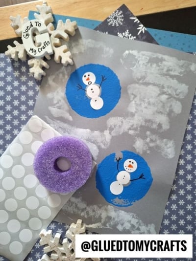 Pool noodle stamped SNOW TUBING snowmen - use dot stickers for the snowman