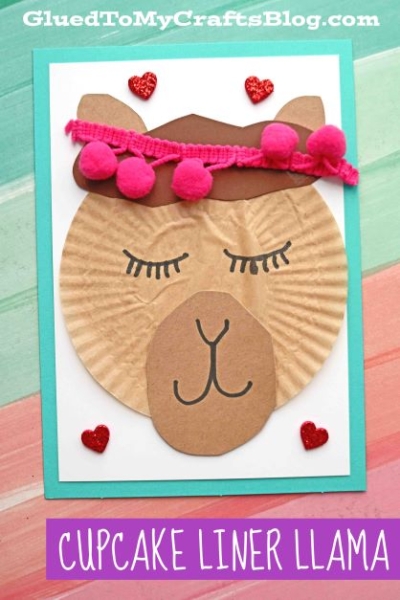Cupcake Liner Llama Friend Card