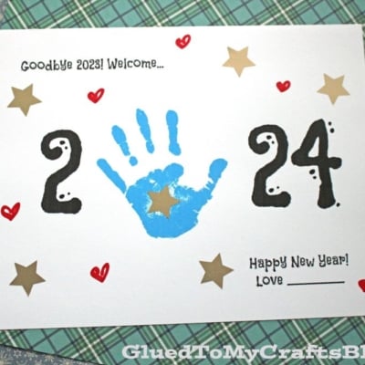 2024-handprint-new-year-keepsake-craft-idea-1