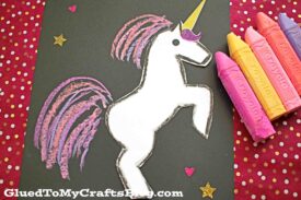 Paper & Chalk Unicorn Craft For Kids To Recreate!