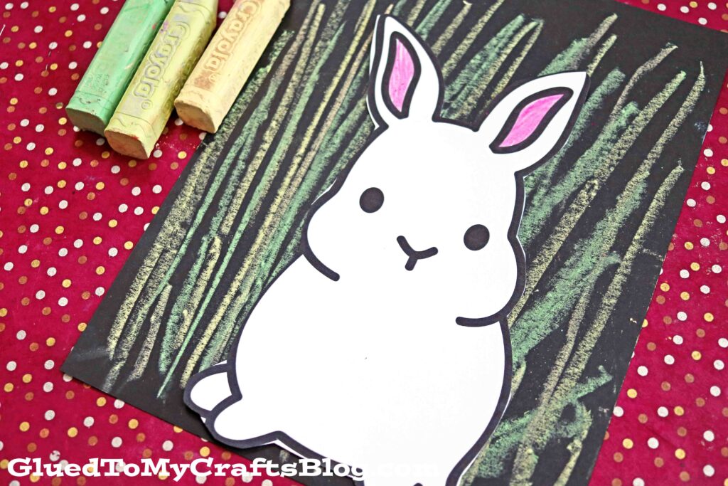 Paper & Chalk Art Bunny In Grass Project For Kids