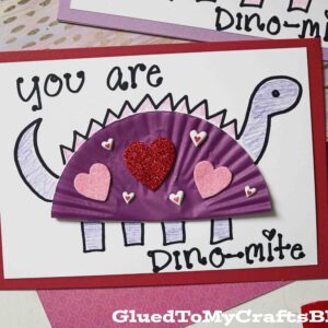 Cupcake Liner Dinosaur Card Craft To Make This Valentine's Day