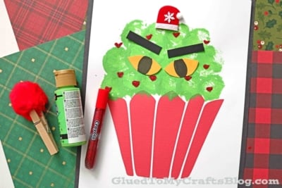 Pom Pom Painted Grinch Cupcake Craft