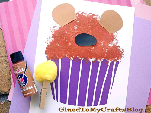 Pom Pom Stamped Bear Cupcake Craft Idea