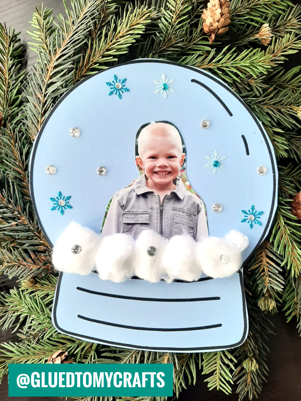 Puffy Paint Snowglobe Craft For Kids [Free Template]