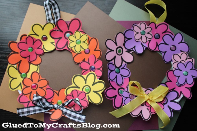 Paper Plate Flower Wreath