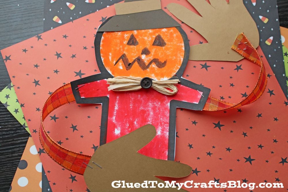 Scarecrow Hug Craft Idea For Kids