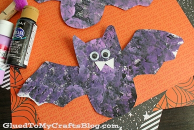 Pom Pom Stamped Bat Craft Idea For Halloween