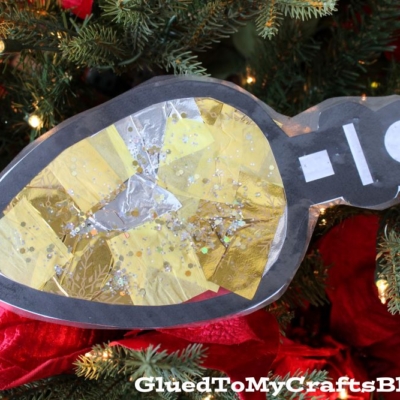 Christmas Light Suncatcher Craft Idea For Kids