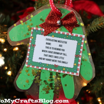 A Christmas tree decoration featuring an everlasting handprint, creating a unique and memorable holiday keepsake.