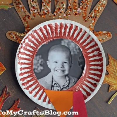 Paper Plate Turkey Picture Frame Craft Idea