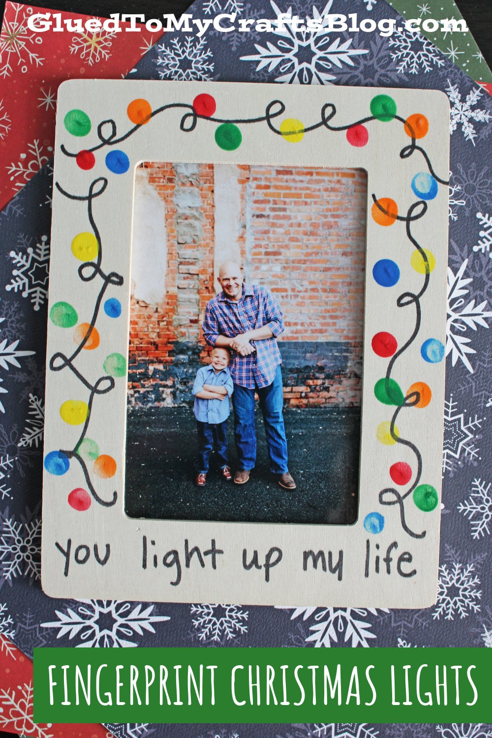 fingerprint-christmas-light-picture-frame for Free Printable Fingerprint Christmas Lights Template Fingerprint Christmas Light Picture Frame for Free Printable Fingerprint Christmas Lights Template