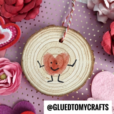 USE LEFTOVER WOOD CIRCLES FROM CHRISTMAS TO MAKE HEART ORNAMENTS