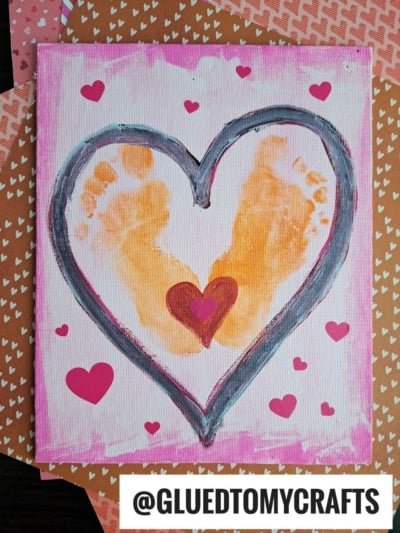 FOOTPRINT HEART KEEPSAKE CRAFT IDEA