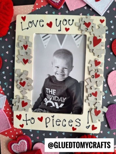 LOVE YOU TO PIECES PHOTO FRAME CRAFT IDEA