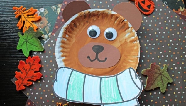 Paper Plate Bear with Scarf Craft Idea for Kids to Make This Fall Season