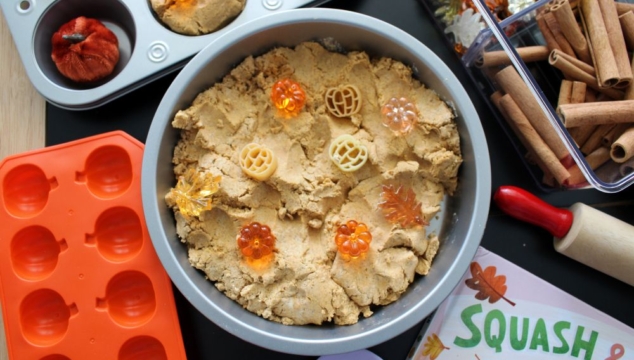 Pumpkin Spice Cloud Dough Recipe