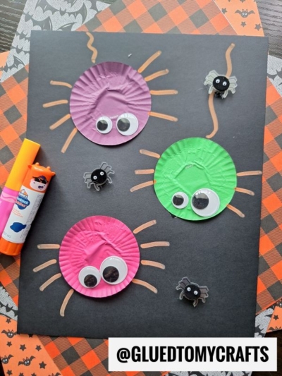 CUPCAKE LINER SPIDER CRAFT IDEA