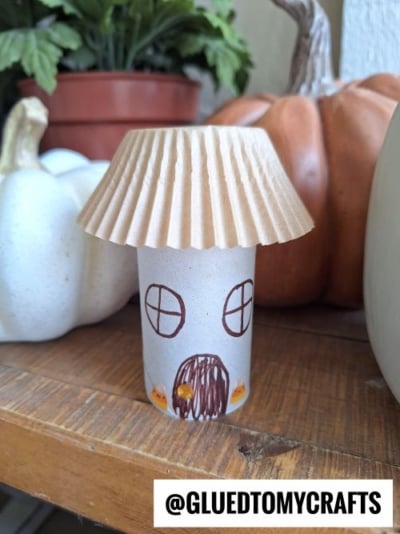 USE TOILET PAPER ROLLS AND CUPCAKE LINERS TO MAKE FAIRY HOUSES