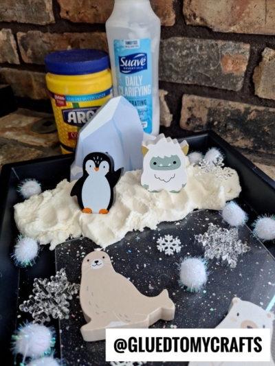 MAKE MOON DOUGH AND USE IT TO MAKE AN ARTIC SCENE