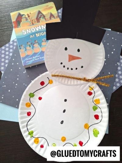 PAPER PLATE AND FINGERPRINT COVERED SNOWMAN CRAFT IDEA