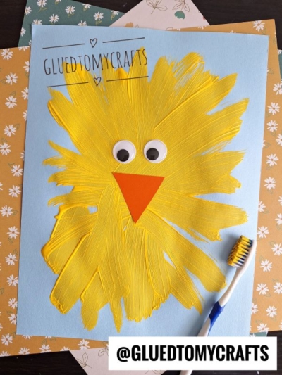 TOOTH BRUSH PAINTED BABY CHICK {OR BIRD IF YOU CHANGE UP THE COLORS}