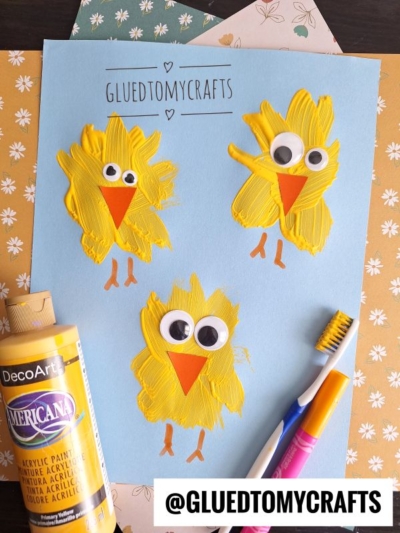 TOOTH BRUSH PAINTED BABY CHICKS FOR SPRING